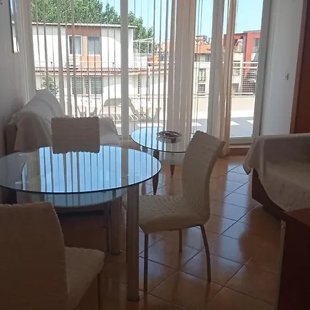 Sunny Huge With 2 Big Rooftop Balconies Just Across Supermarket Mladost شقة ساني بيتش