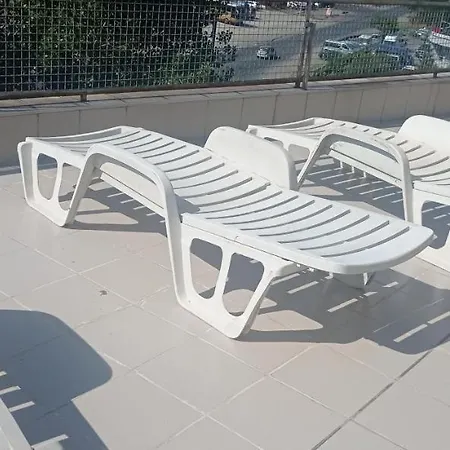 شقة Sunny Huge With 2 Big Rooftop Balconies Just Across Supermarket Mladost *